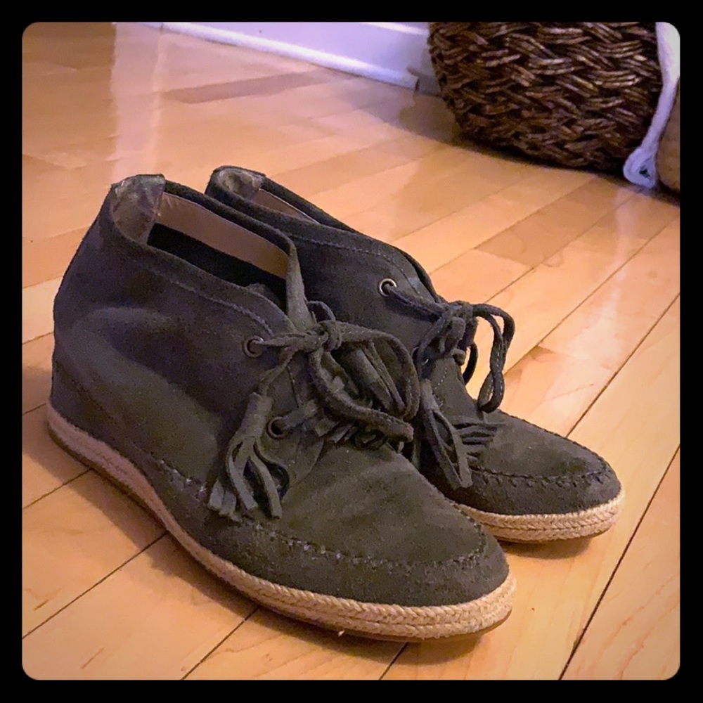 Crown vintage suede wedges